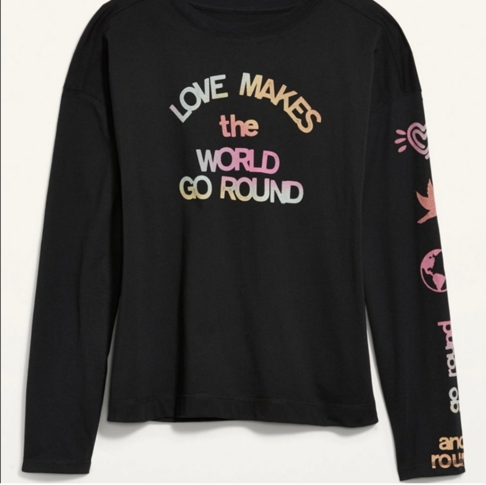 NWOT Women's Love Makes The World Go Round Old Navy Long Sleeve T-shirt - Picture 5 of 10